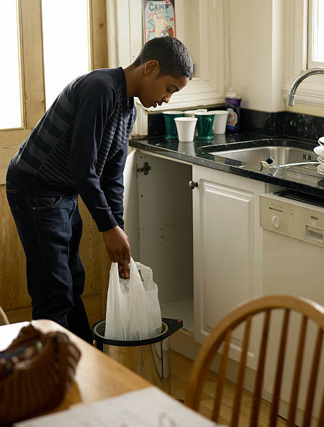 Best Estate Cleanout Services  in Warwick, RI